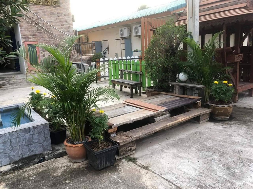 บ้านธมล รีสอร์ท