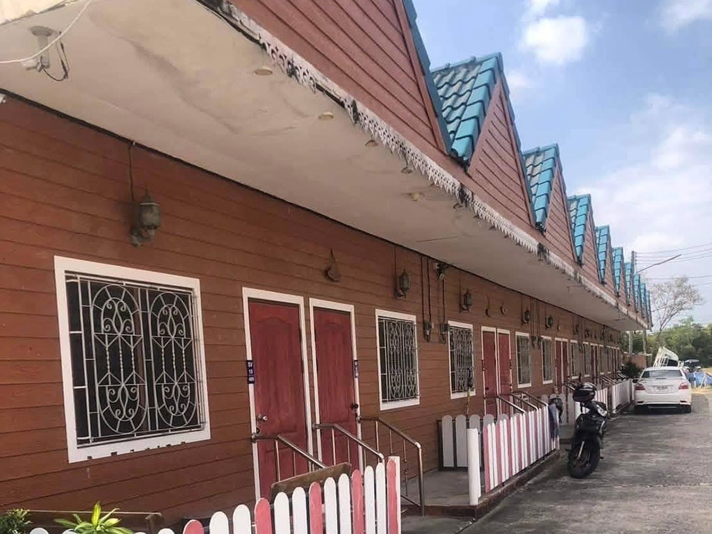 บ้านธมล รีสอร์ท