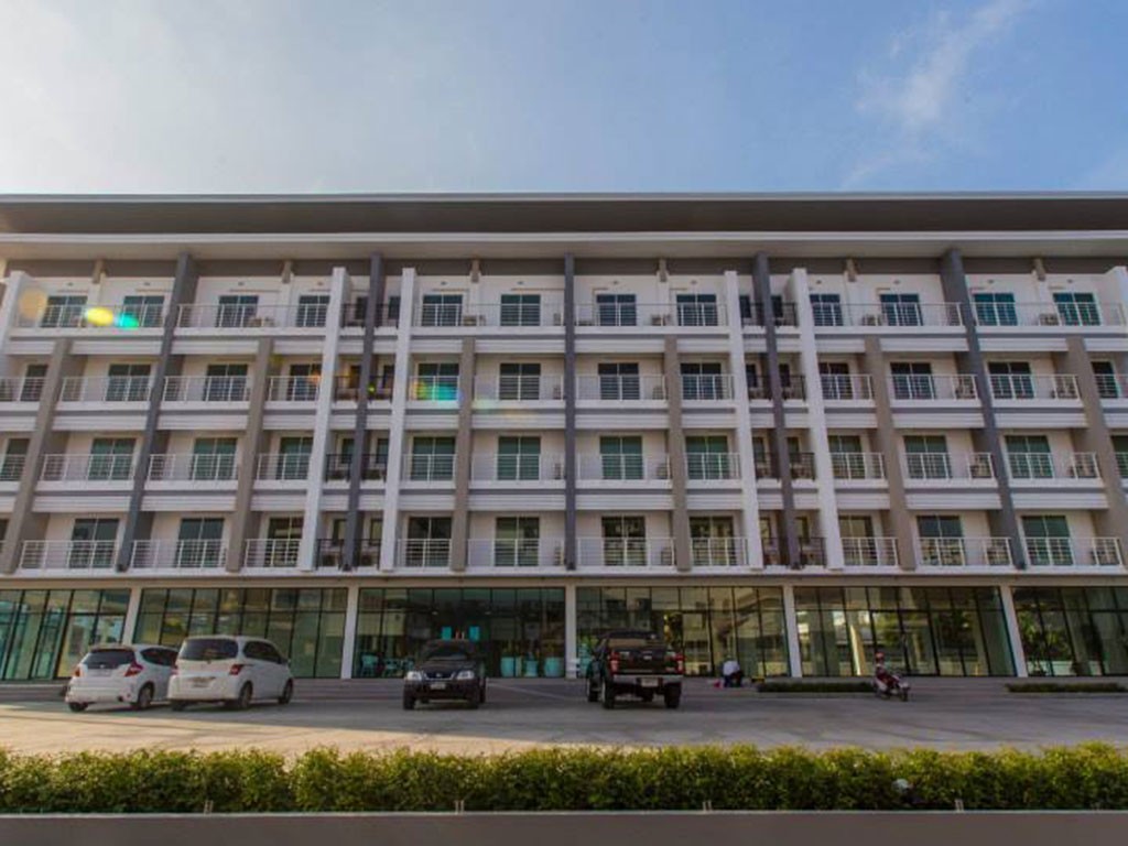 ยูเพลส โคราช