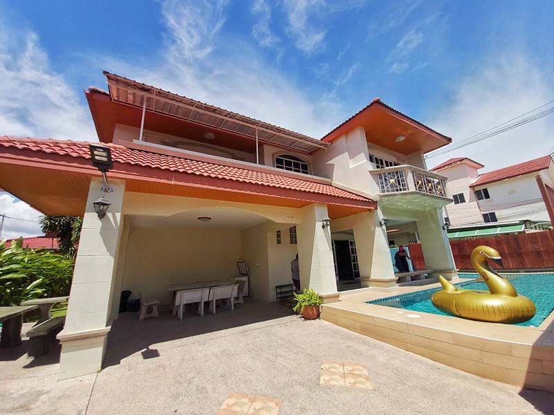 Hotels Nearby Viewpoint Pool Villa Pattaya