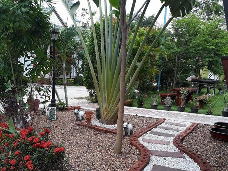 ธัญภัทร รีสอร์ท