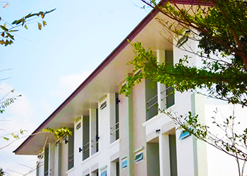 บ้านชานเมือง