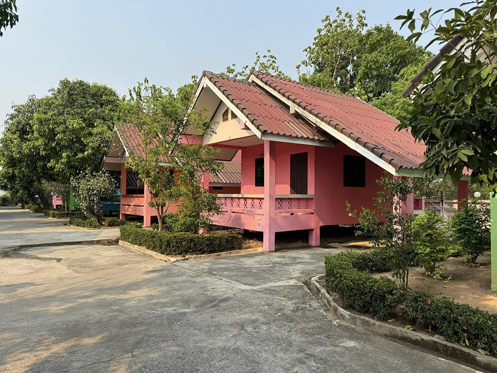 ดาวัล รีสอร์ท