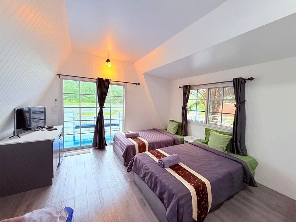 ภูเคียงน้ำ รีสอร์ท