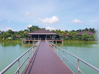 Lamphurai Riverside Resort & Spa