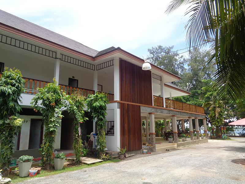 Image Hotel Lom Resort Rayong