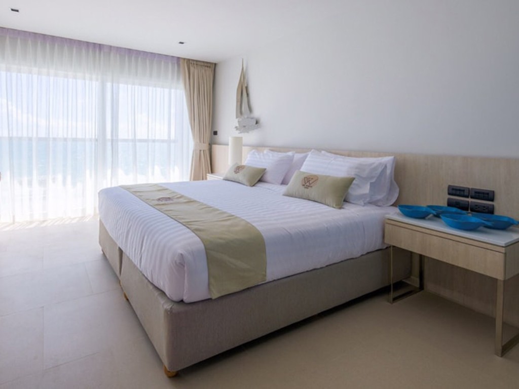 วรริตา โคว์ฟ โฮเต็ล