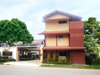 Coconut Home Resort