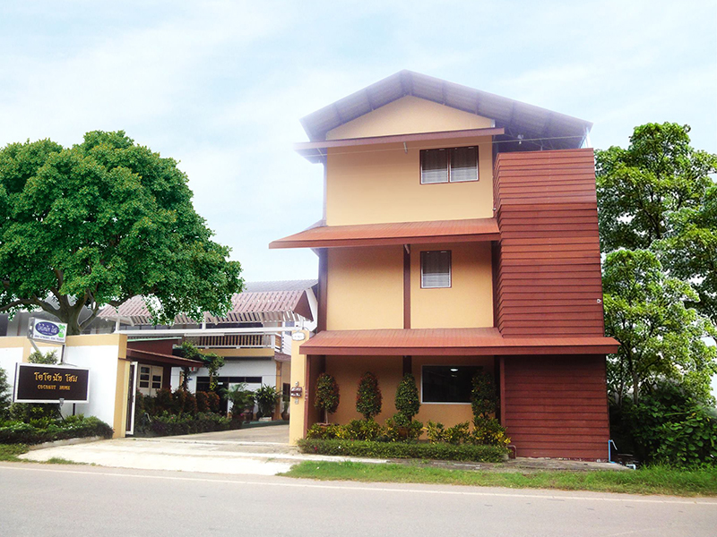Coconut Home Resort