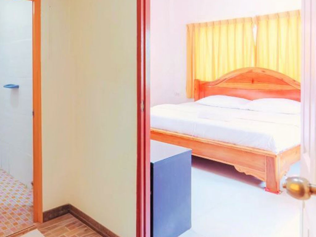 ศศิธร บูทีค แอนด์ รีสอร์ท