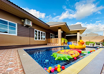 Wooden Pool Villa 2