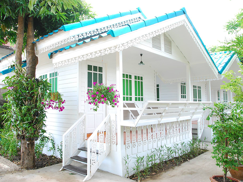 Baan Luang Harn Guesthouse