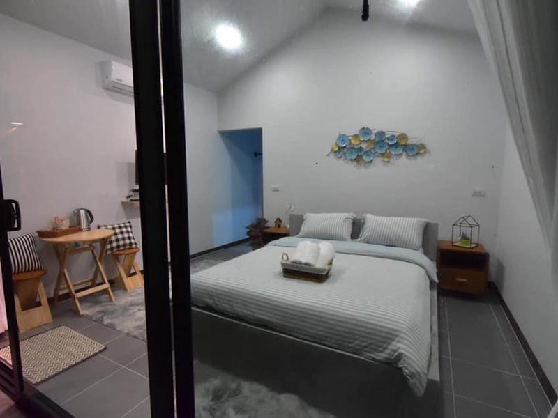 รักษ์ยอ ริเวอร์วิว โฮมสเตย์