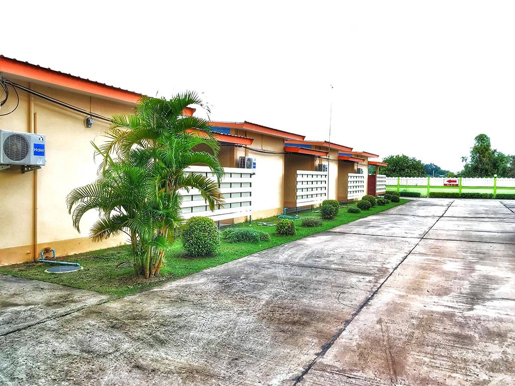 ศรีสุพรรณ โฮเทล