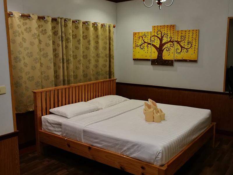 บ้านไร่เรือนขวัญ