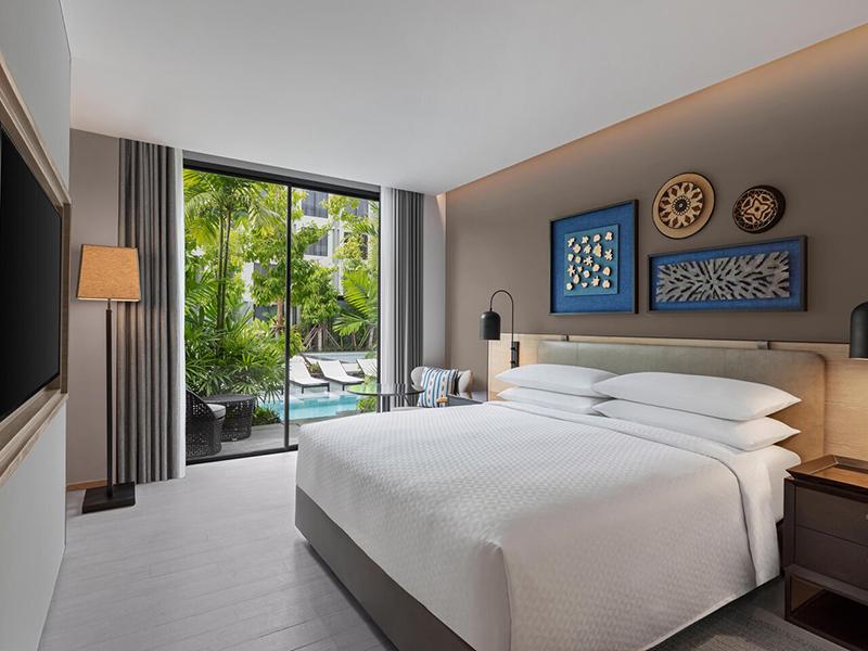 Hotel image Four Points by Sheraton Phuket Patong Beach Resort