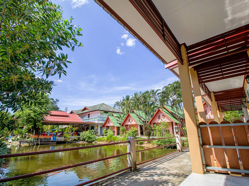 Besthouse Resort