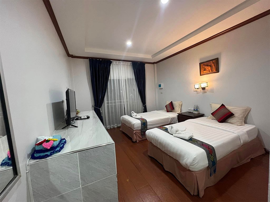 นอนเพลิน อินน์