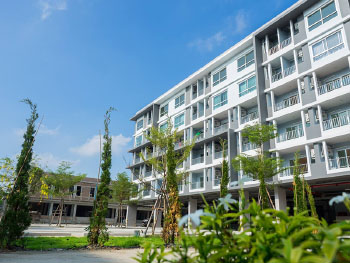 V Square Serviced Apartment Gateway