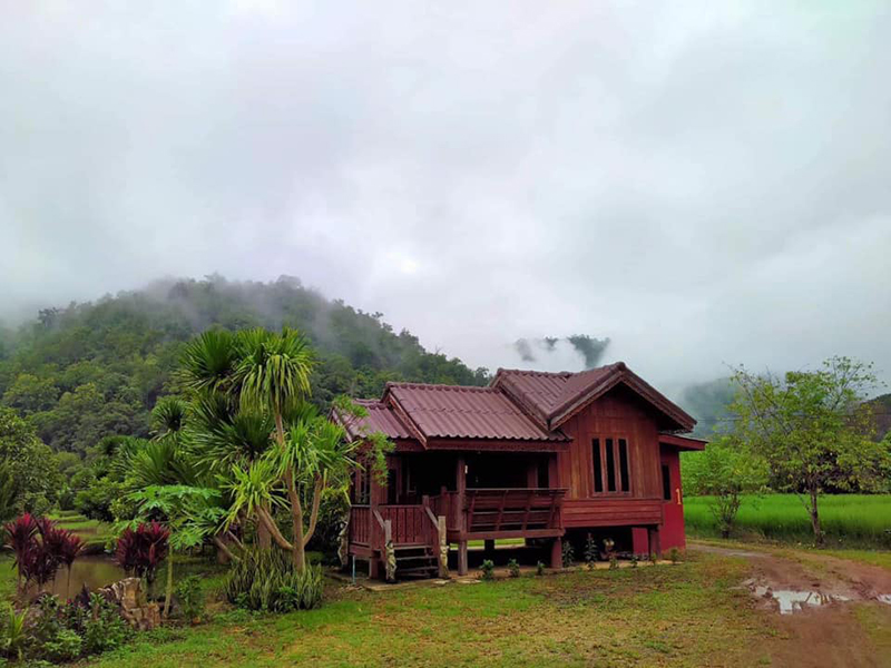 Nai Khun Khao Resort