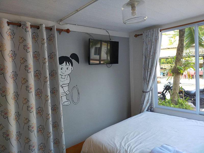 ริมน้ำ ลมเย็น รีสอร์ท