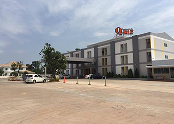 Qbiz Hotel Kalasin