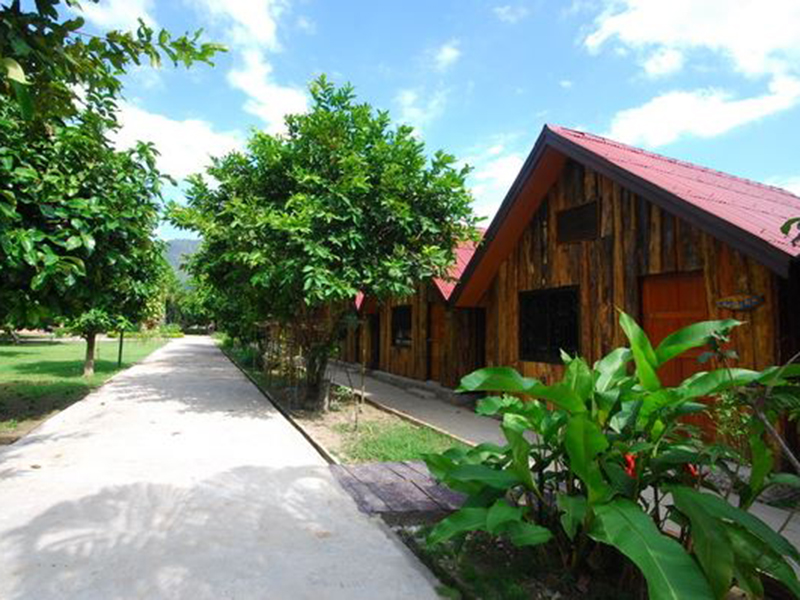 Khun Mai Baan Suan Resort