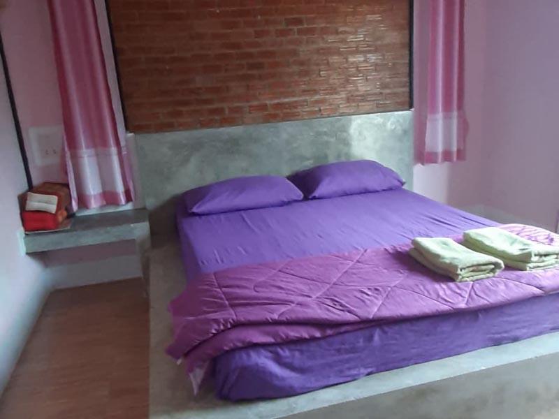 บ้านสวนพวงเพชร รีสอร์ท