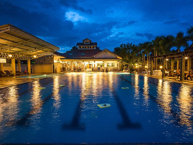 เรือนพฤกษา รีสอร์ท