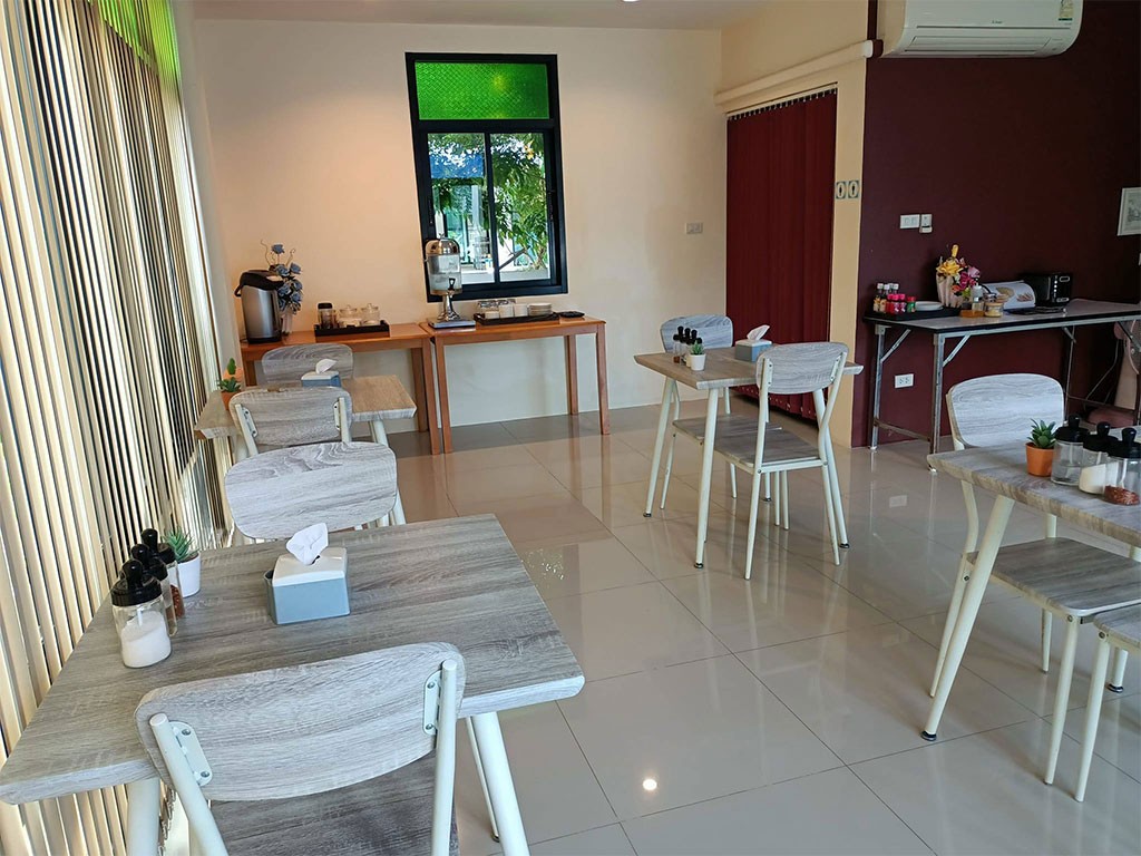 บ้านเคียงตะวัน โขงเจียม