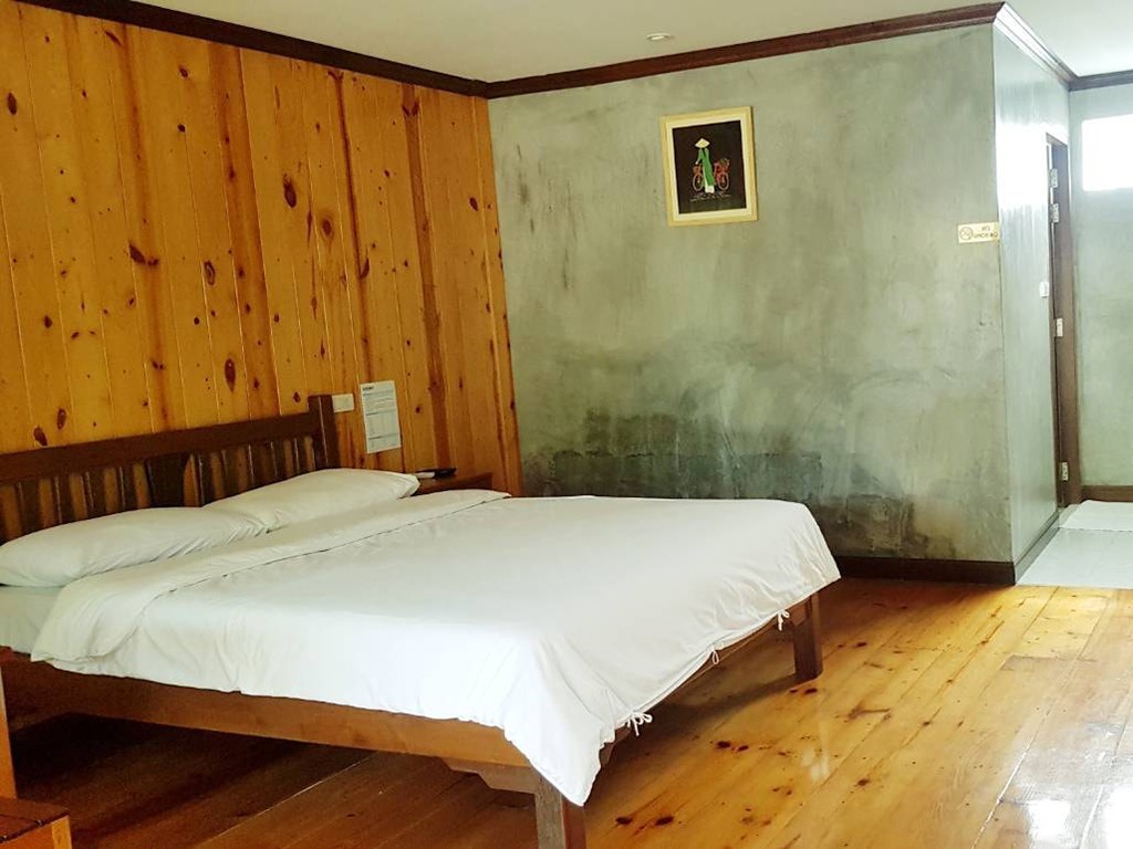 อำไพ รีสอร์ท