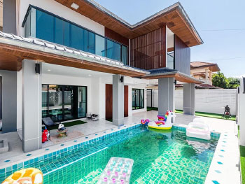 Crystal Pool Villa