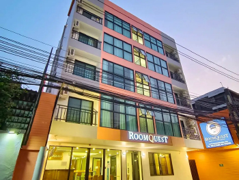 RoomQuest Sukhumvit 36