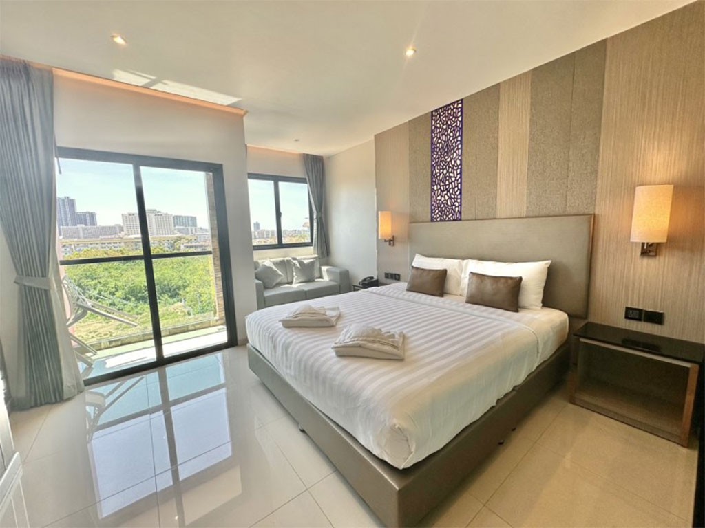 เดอะ ทีเจ โฮเทล