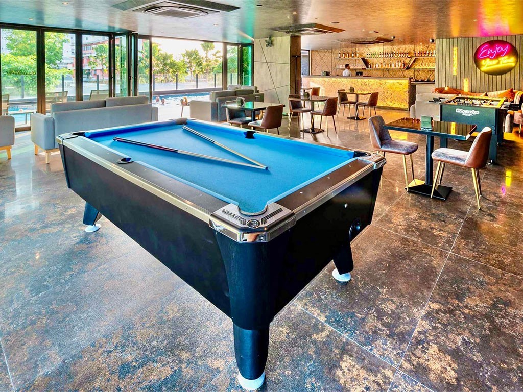 เดอะ ทีเจ โฮเทล