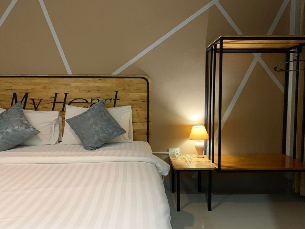 เอส เจ เค บูทีค