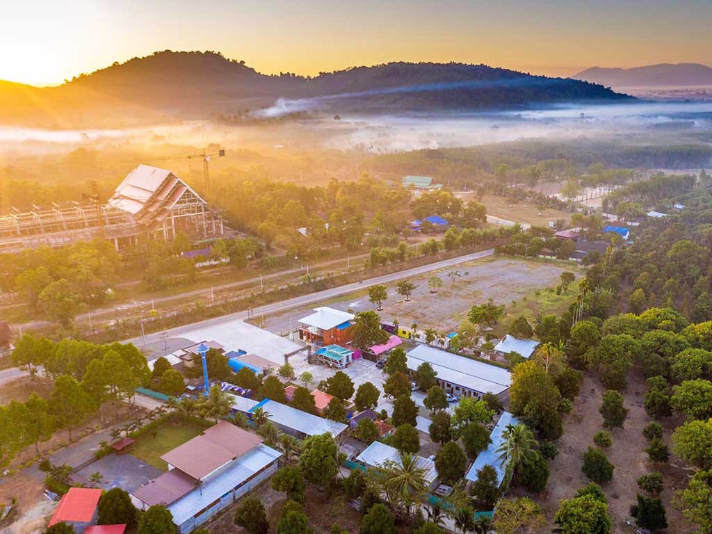 แพรวดาว เขาคิชฌกูฏ