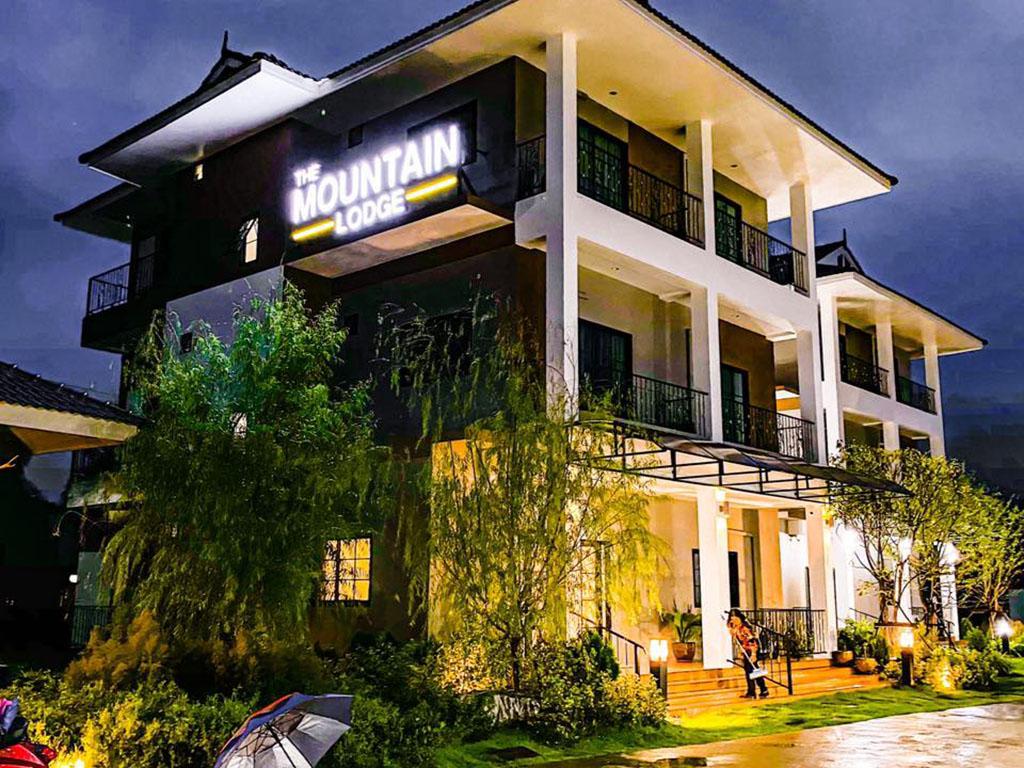 เดอะเมาเท่นท์ ลอดจ์