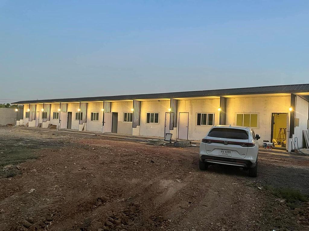 ส พวงทองรีสอร์ท