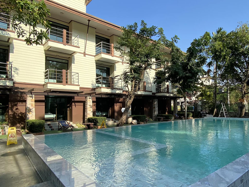 Hotels Nearby Saenruk Resort Bangsaen
