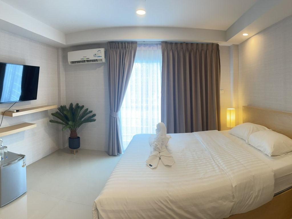 Hotel image Memori Hotel and Gallery Bangsaen