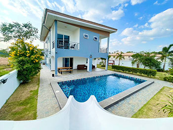 mountain view pool villa