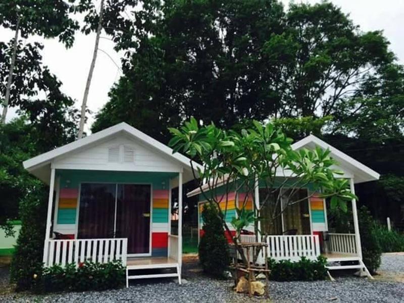 วรนุช รีสอร์ท สัตหีบ , ชลบุรี - Voranuch Resort Sattahip
