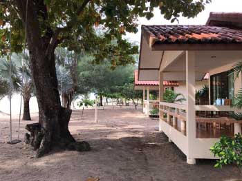 เดอะบีชรีสอร์ท ทับสะเเก (The Beach Resort Tabsakae) - บังกะโลติดหาด ราคาถูก ทับสะแก ประจวบคีรีขันธ์