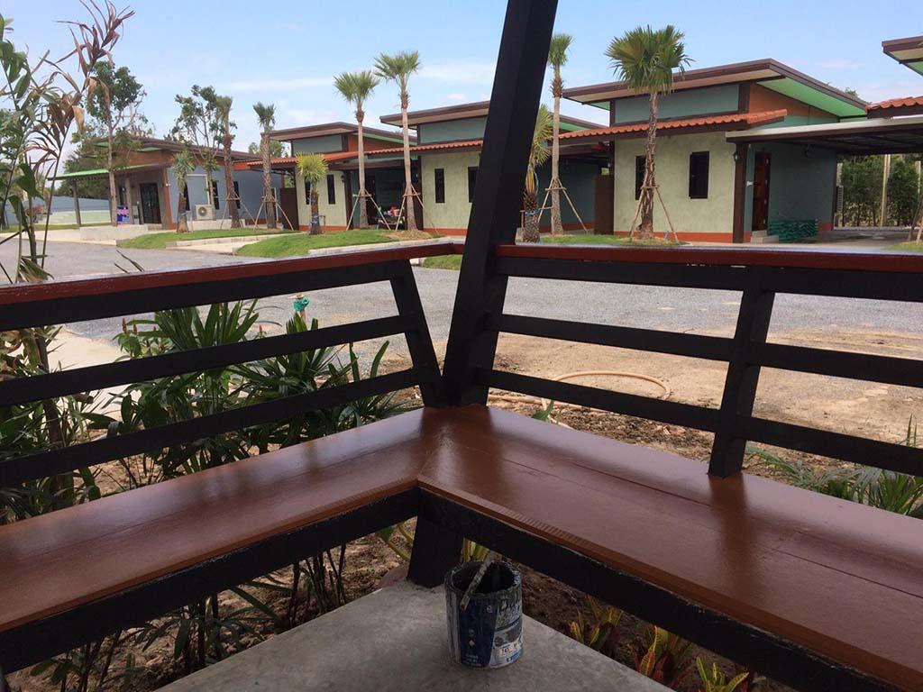 สระกระโจม รีสอร์ท