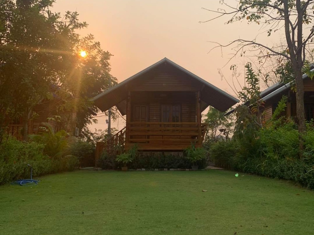 นพรัตน์ รีสอร์ท แพร่