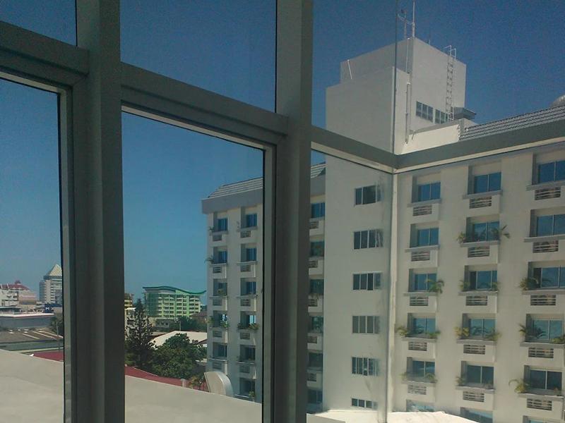 โกลเดน เฮาส์ เซอร์วิส อพาร์ตเมนท์