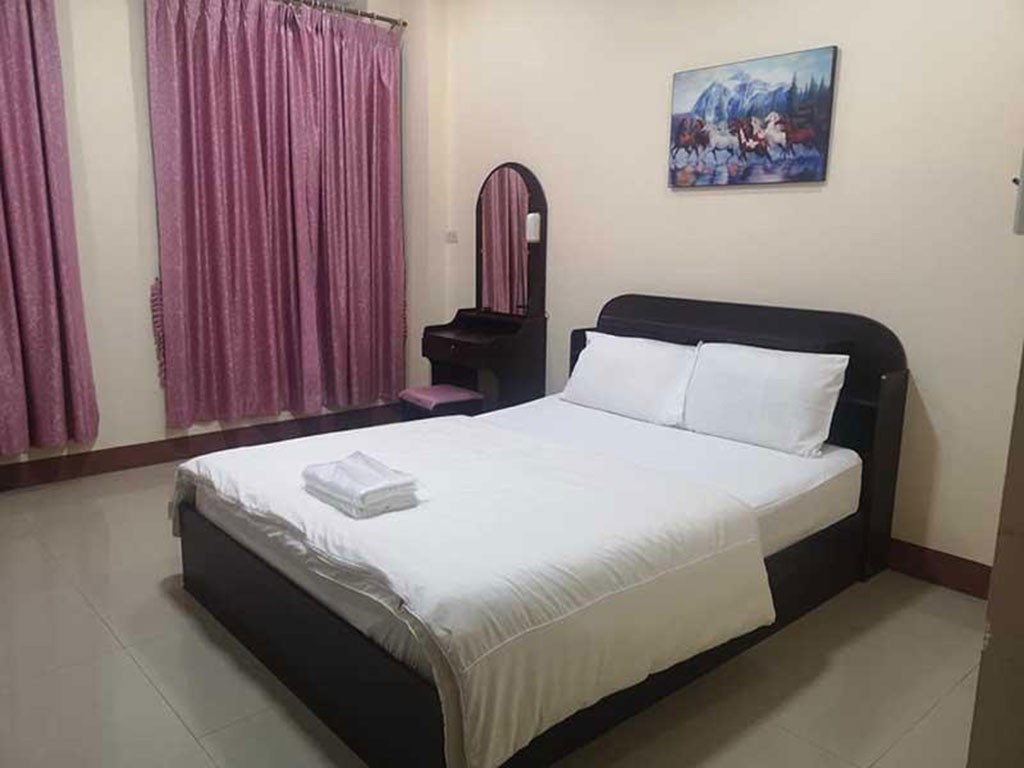 ตุ้ม โฮม เพลส