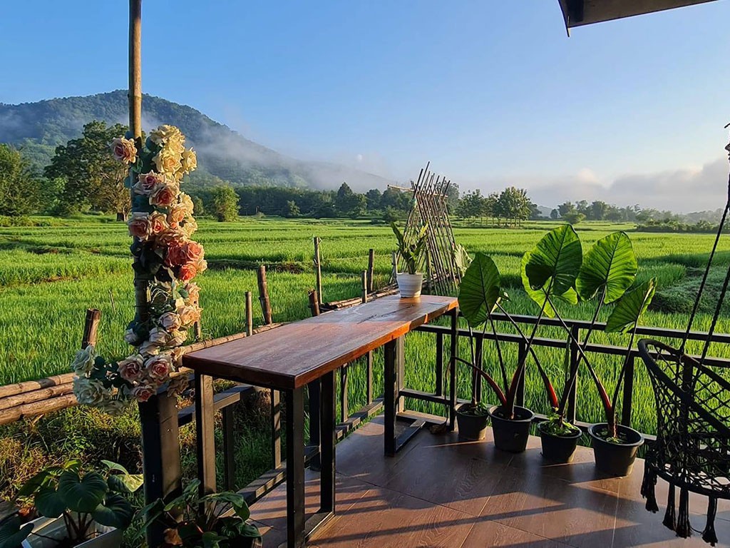 เคียงคันนา แคมป์ปิ้ง