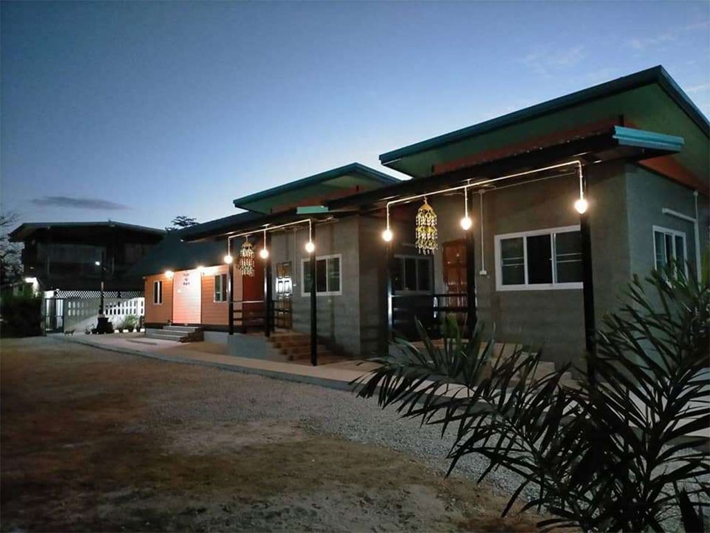 ปากชม โฮมสเตย์